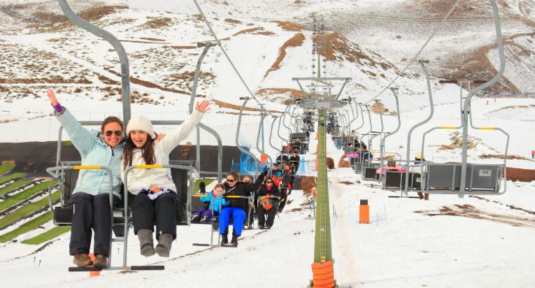 Parque Farellones: Experiencia en la Nieve desde Santiago